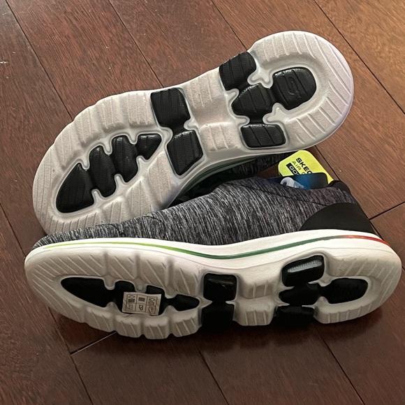 BN Sketchers Go Walk 5 runners - Picture 4 of 6